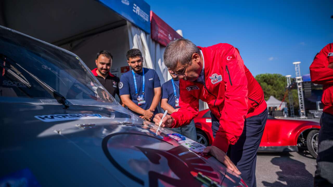 Konya’nın teknoloji ordusu TEKNOFEST 2026’da sahnede! KAPSÜL, 51 takımıyla finalde 3